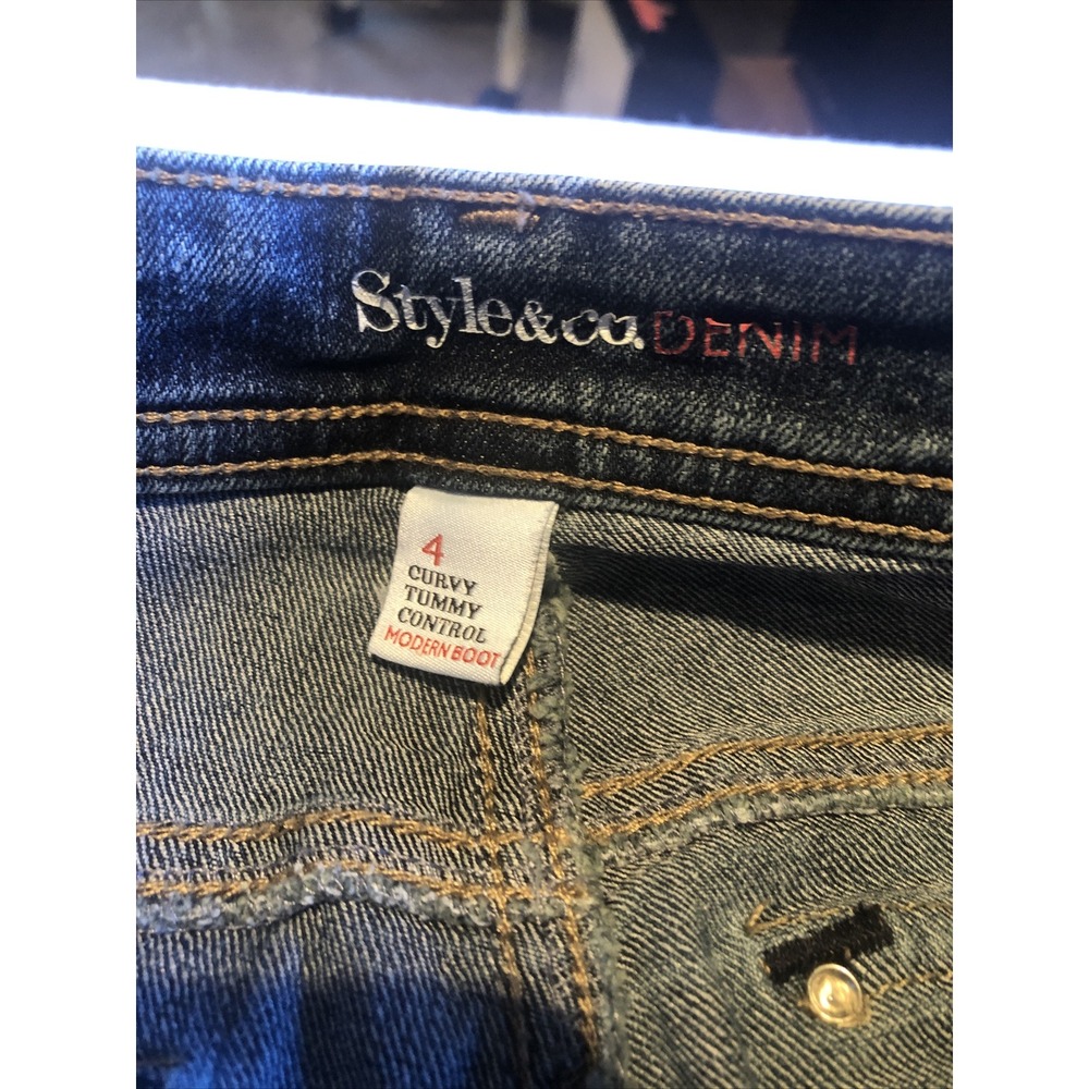 Style & Co Denim jeans Womens Size 4 Curvy Tummy Control Modern Boot Inseam 31 - Picture 3 of 12